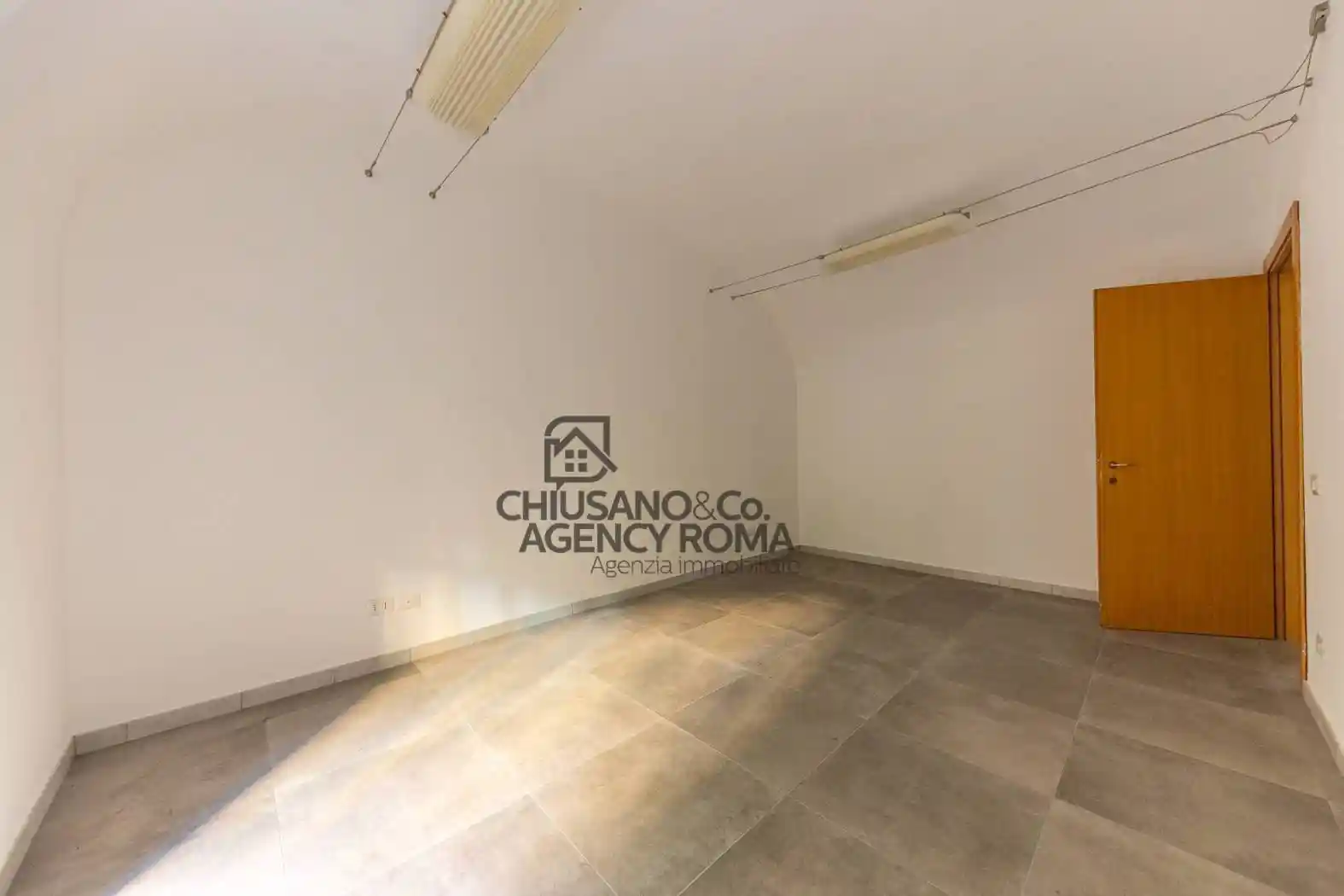 Quadrilocale piazza Dei Re Di Roma 3, Re di Roma, Roma - foto 3