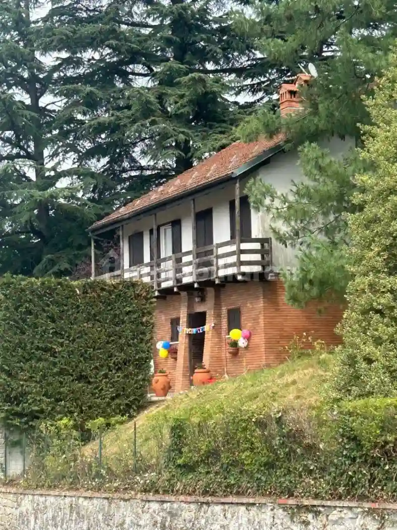 Villa unifamiliare corso Travaglio 17, Centro, Bossolasco - foto 4