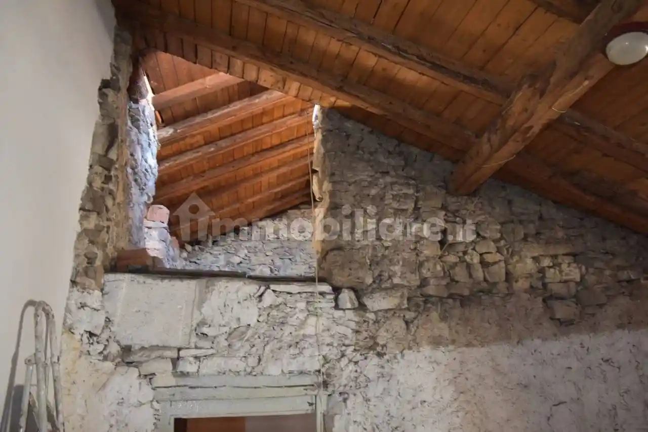 Quadrilocale da ristrutturare, su più livelli, Semicentro, Trento - foto 5