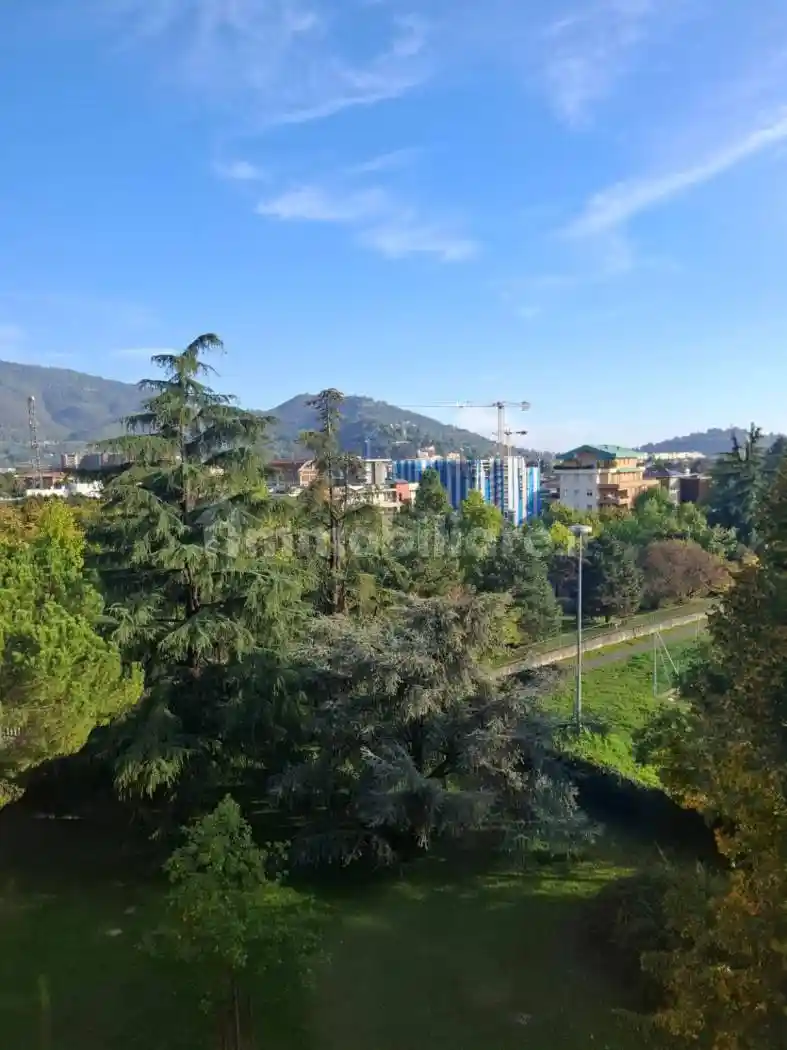 Appartamento in vendita a Brescia