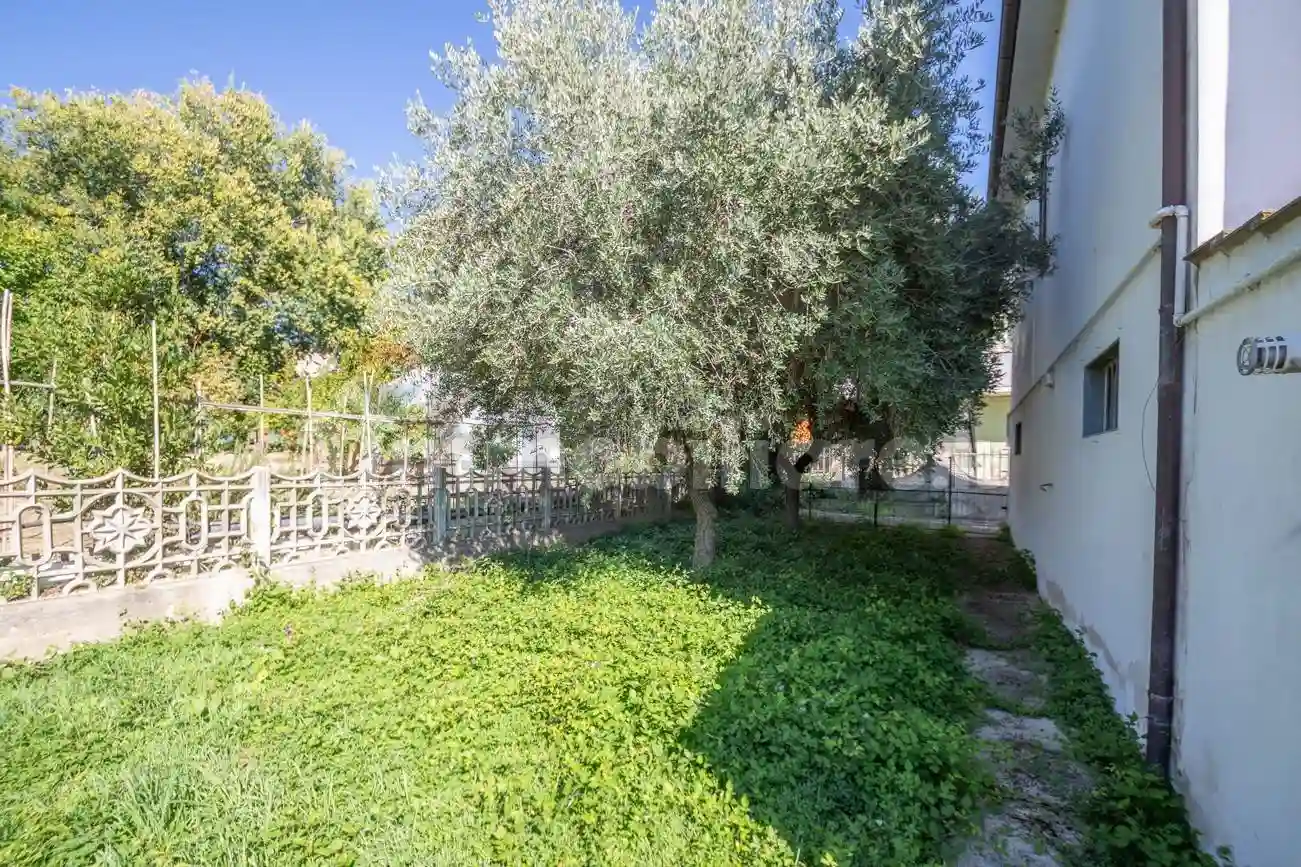 Villa unifamiliare via Alfonso Della Valle 20, Centro, Cepagatti - foto 4