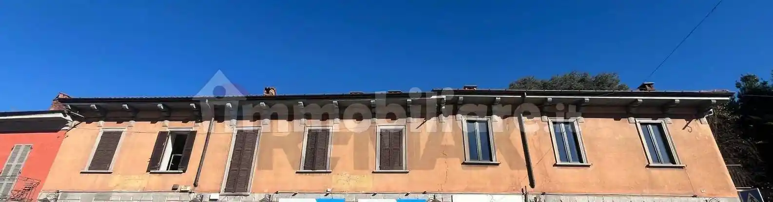 Appartamento in vendita a Gavirate