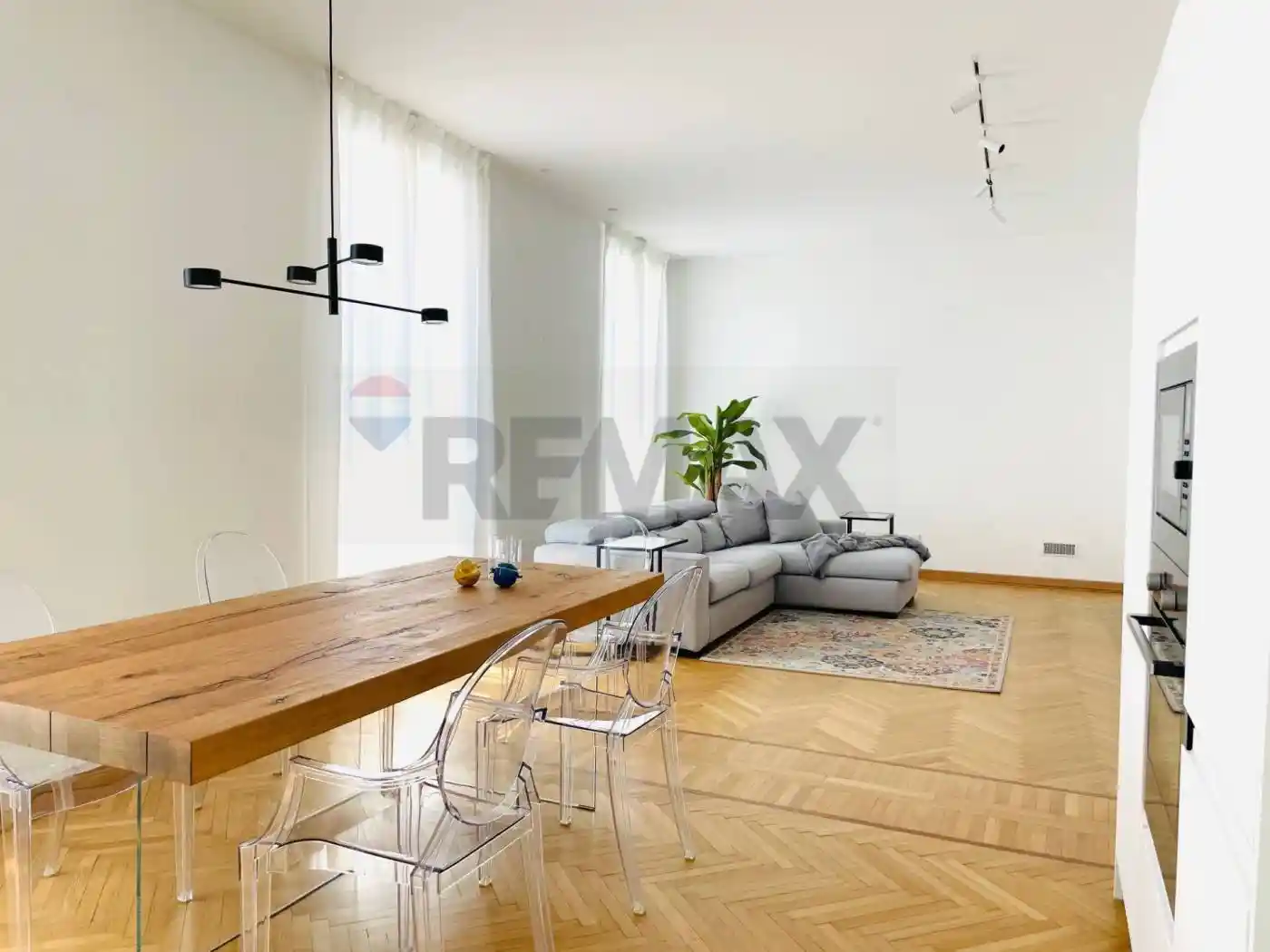 Appartamento in vendita a Gavirate