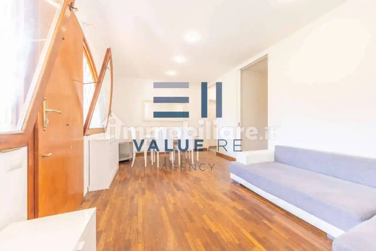 Villa bifamiliare via Cassia, Grottarossa - Saxa Rubra, Roma - foto 3