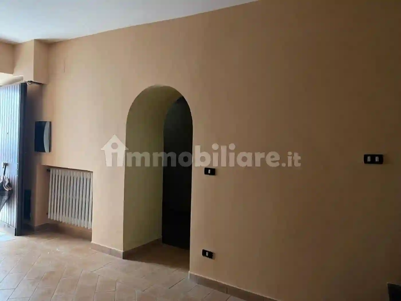 Terratetto unifamiliare via Centrale 43, Centro, Castellafiume - foto 4