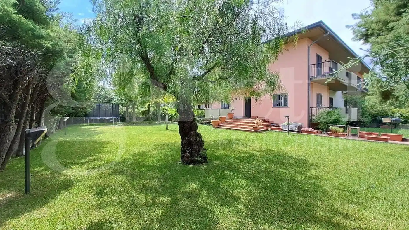 Villa in vendita a Mascalucia