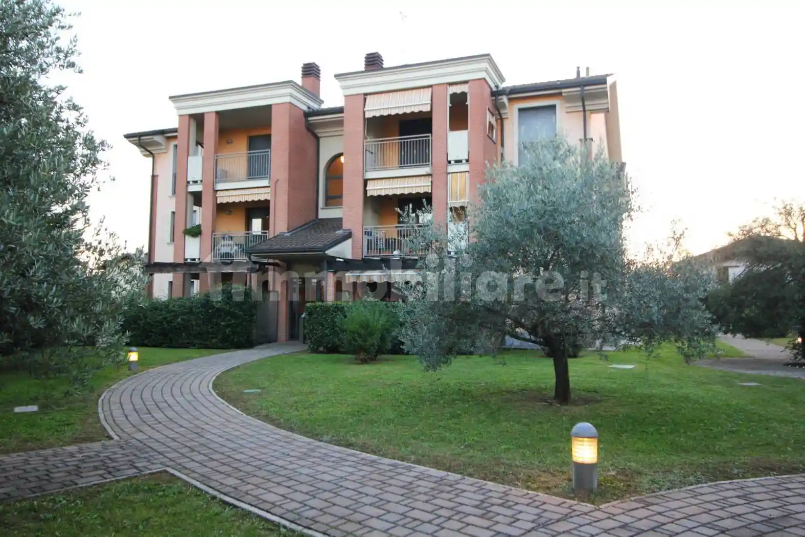 Appartamento in vendita a Fagnano Olona