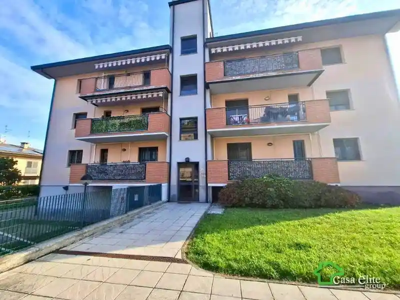 Appartamento in vendita a Landriano