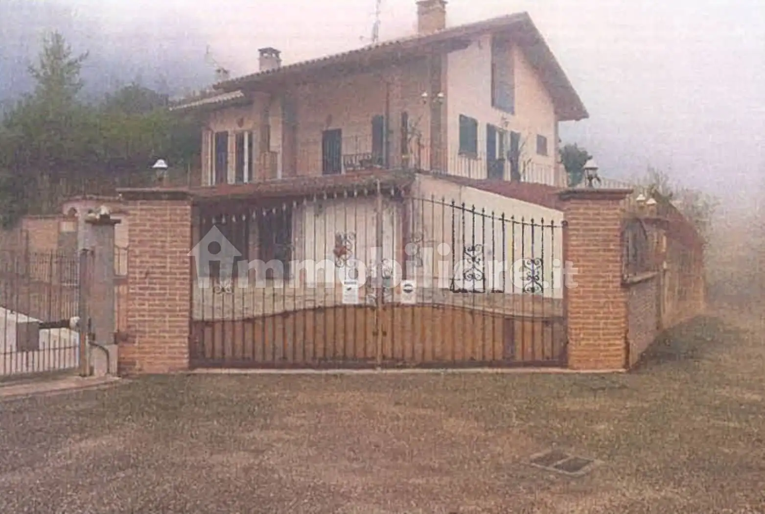 Villa in asta a Castelnuovo Don Bosco
