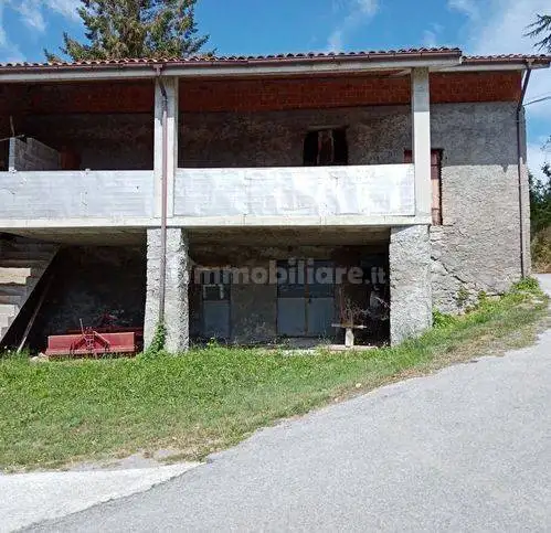 Villa in vendita a Plodio