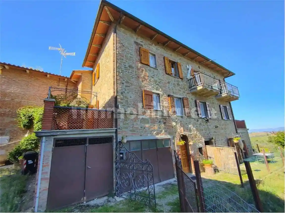 Rustico - Casale in vendita a Città della Pieve