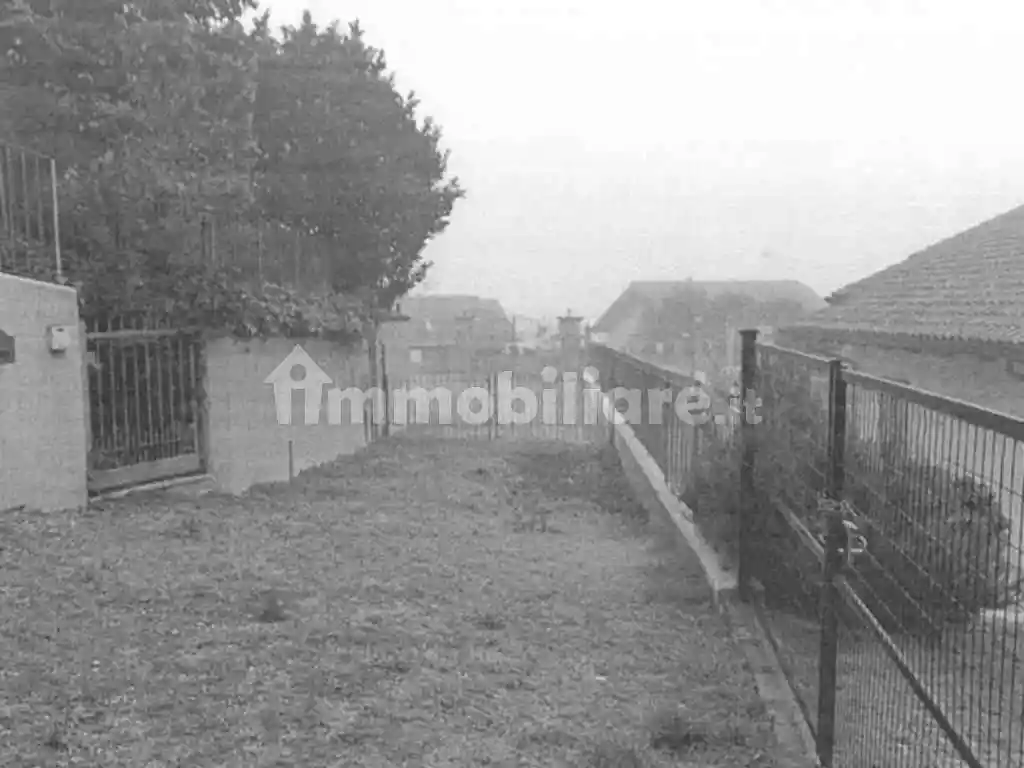 Villa all'asta via Don Biancotti, 17, Castelnuovo Don Bosco - foto 3