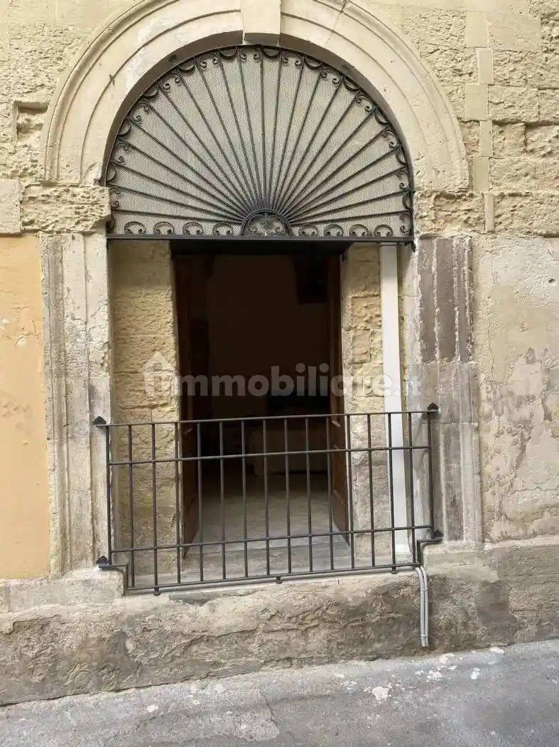 Bilocale buono stato, Centro Storico, Lecce - foto 3