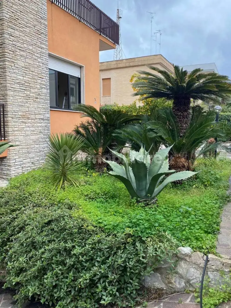 Villa in affitto a Lecce