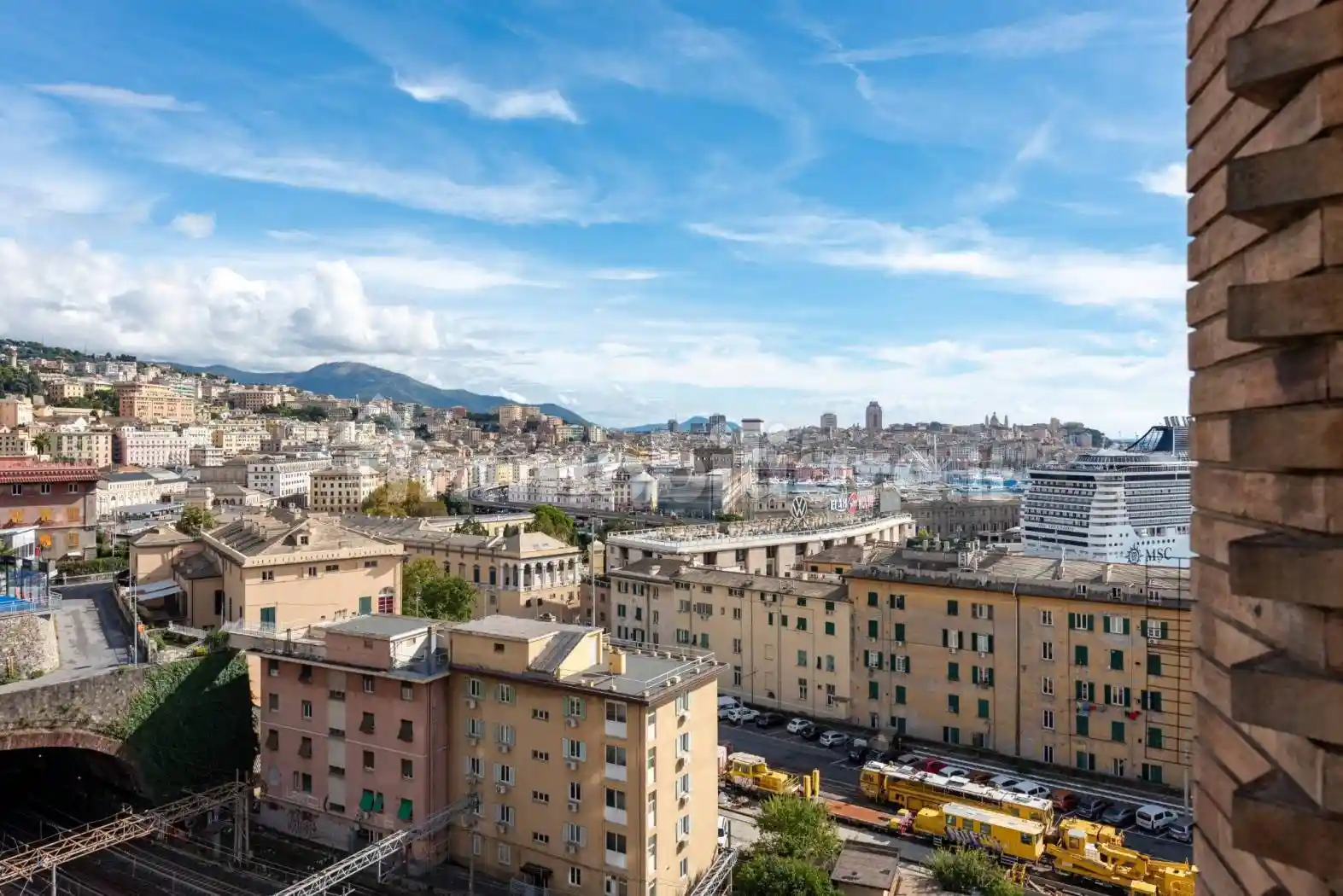 Appartamento in vendita a Genova