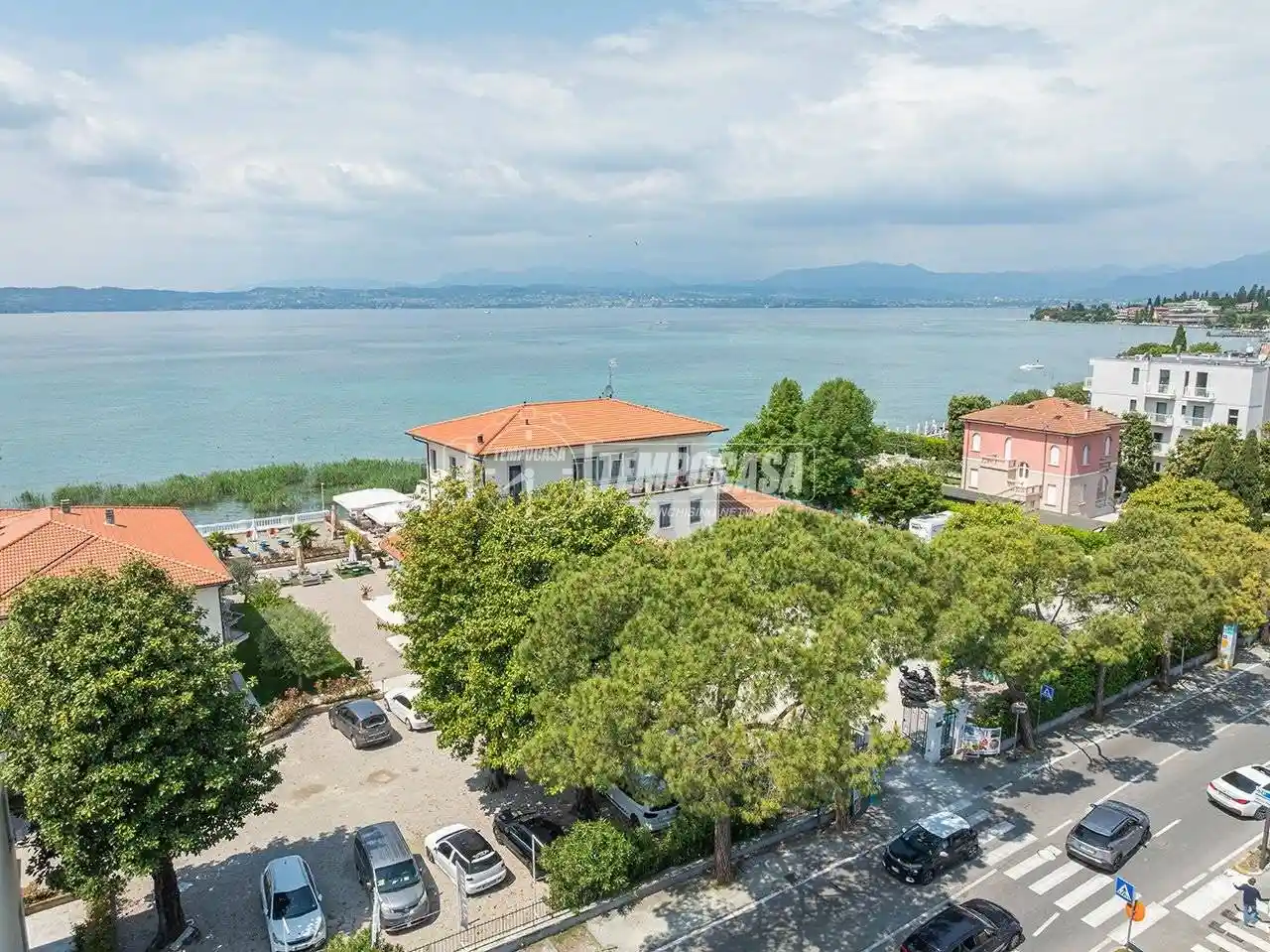 Appartamento in vendita a Sirmione