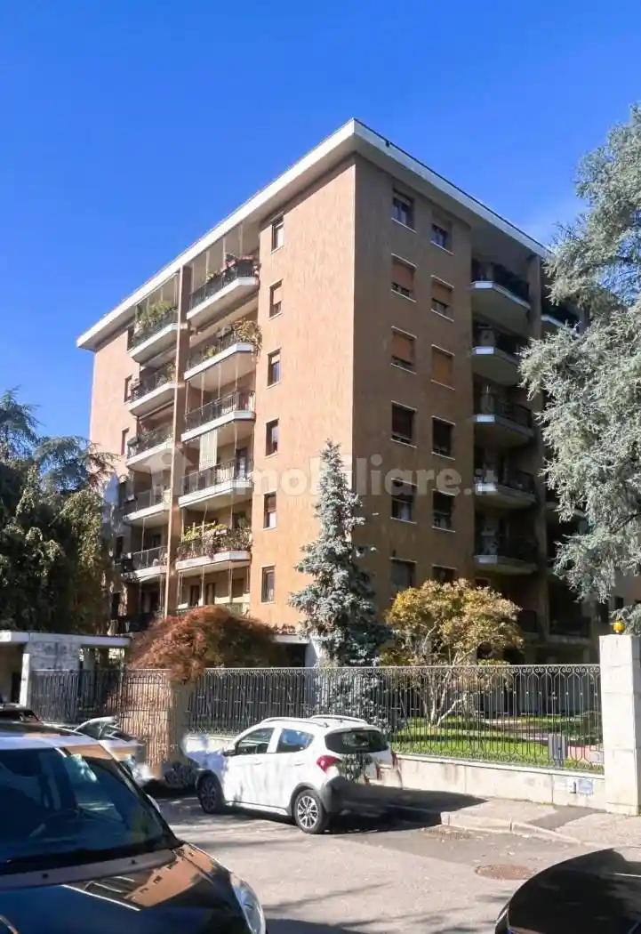 Trilocale via Vincenzo Bellini 40, Parco, Monza - foto 4