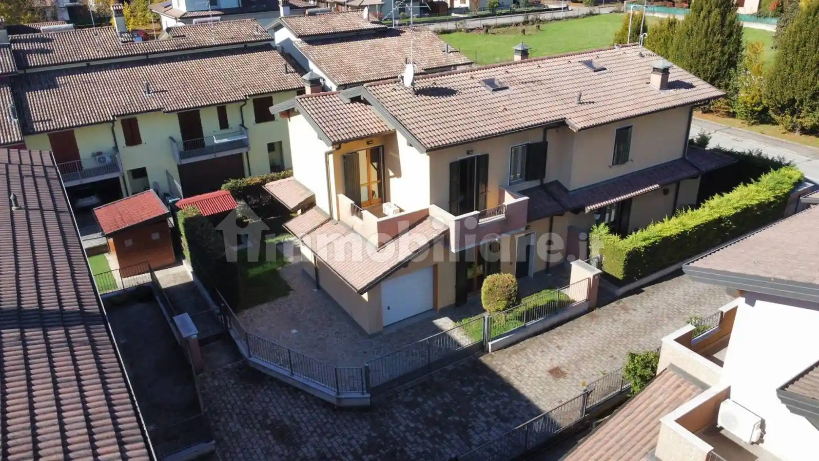 Villa in vendita a Mozzanica