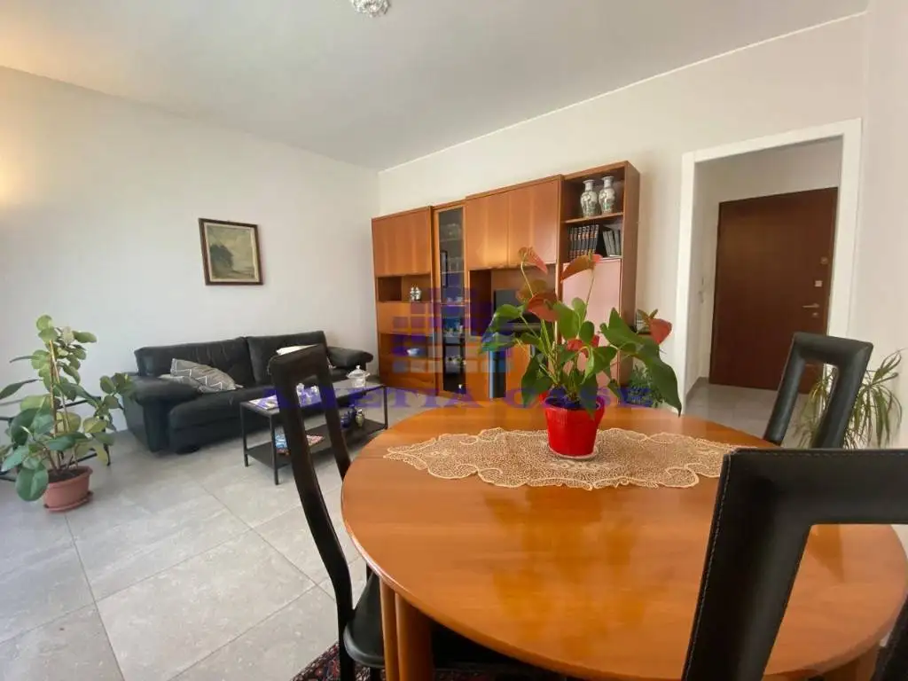 Appartamento in vendita a Paderno d'Adda