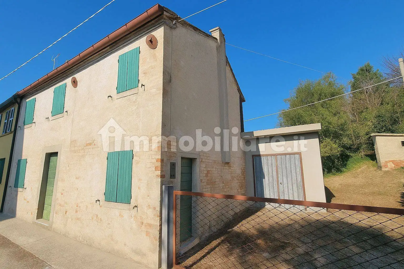 Casa indipendente in vendita a Pesaro