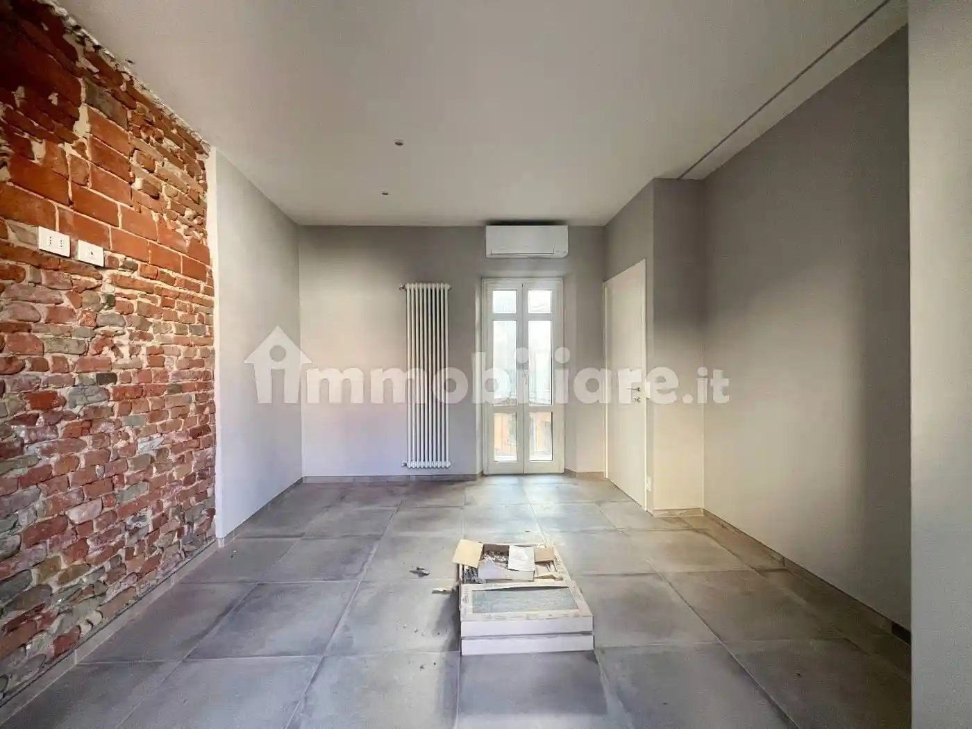 Trilocale via San Giovanni 3, Centro, Alba - foto 3