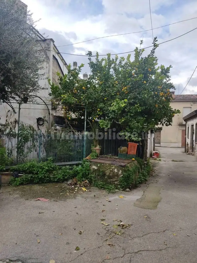 Villa unifamiliare via E. Ponzio, Centro, Alife - foto 2