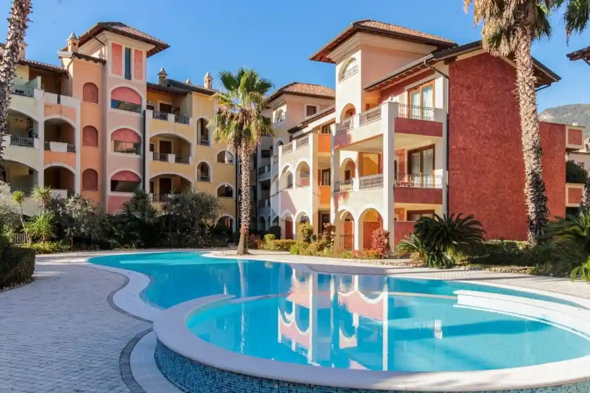 Appartamento in vendita a Toscolano-Maderno