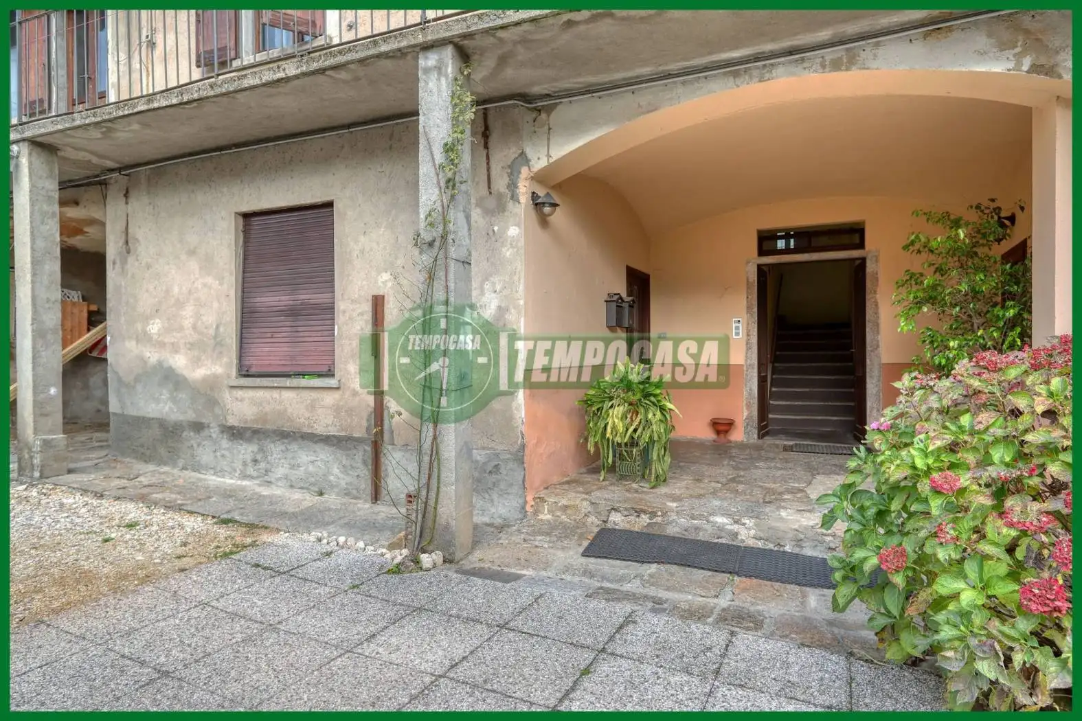 Casa indipendente in vendita a Varese