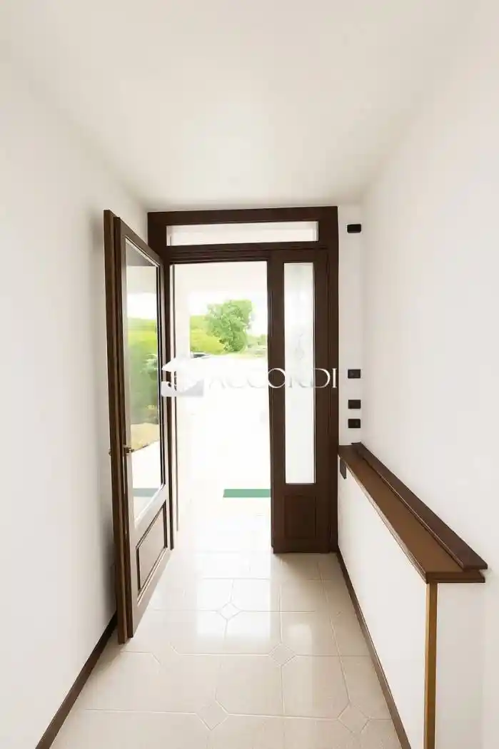 Villa a schiera via Don Luigi Sturzo, Centro, Caerano di San Marco - foto 2