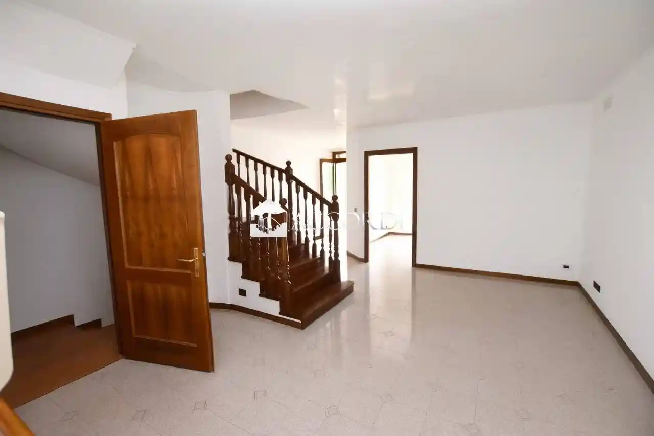 Villa a schiera via Don Luigi Sturzo, Centro, Caerano di San Marco - foto 4