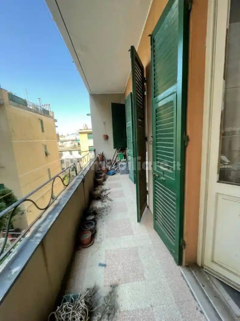 Appartamento in vendita a Genova