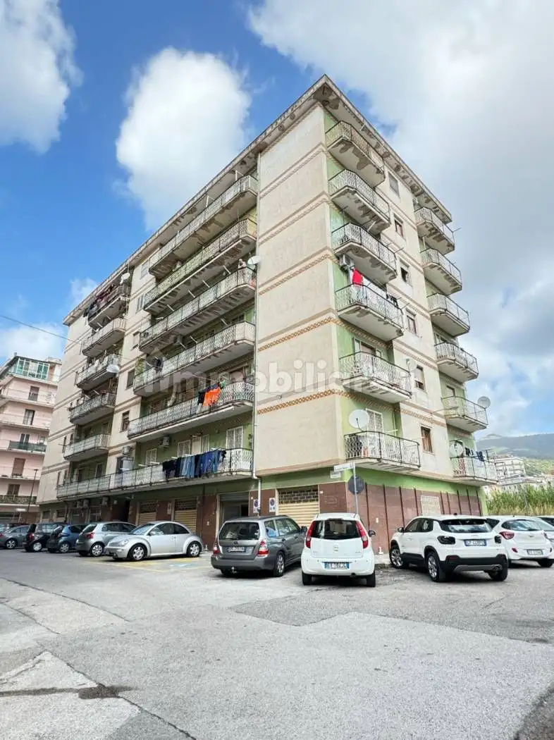 Appartamento in vendita a Eboli