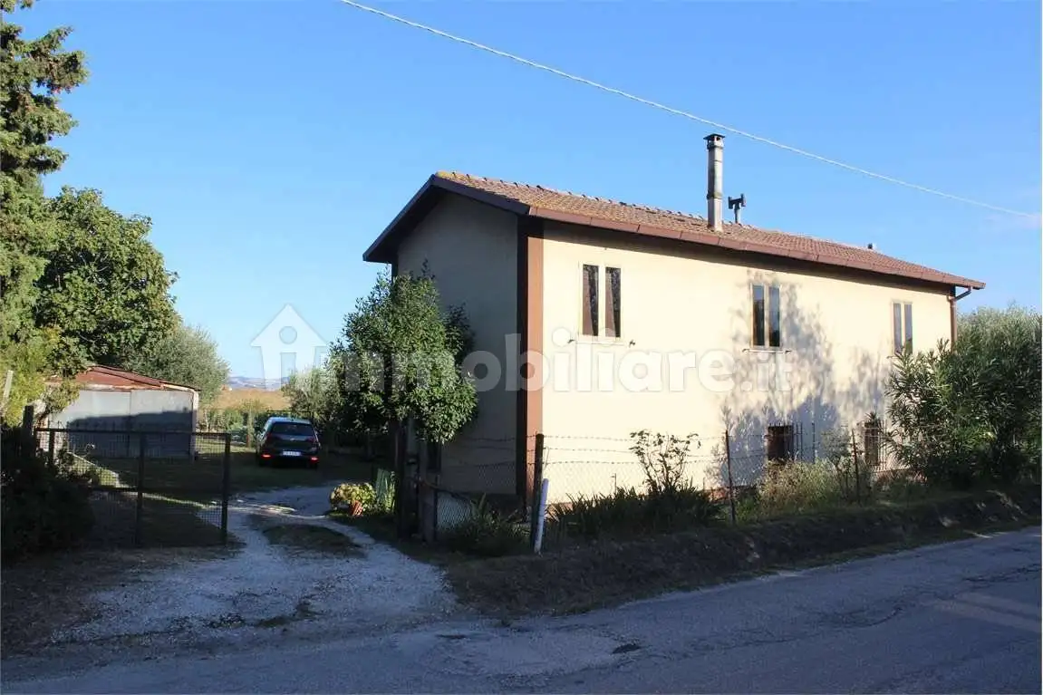 Casa indipendente in vendita a Monte San Vito