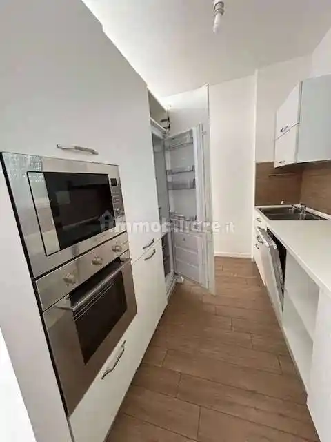 Trilocale via Montello, Montello, Varese - foto 2