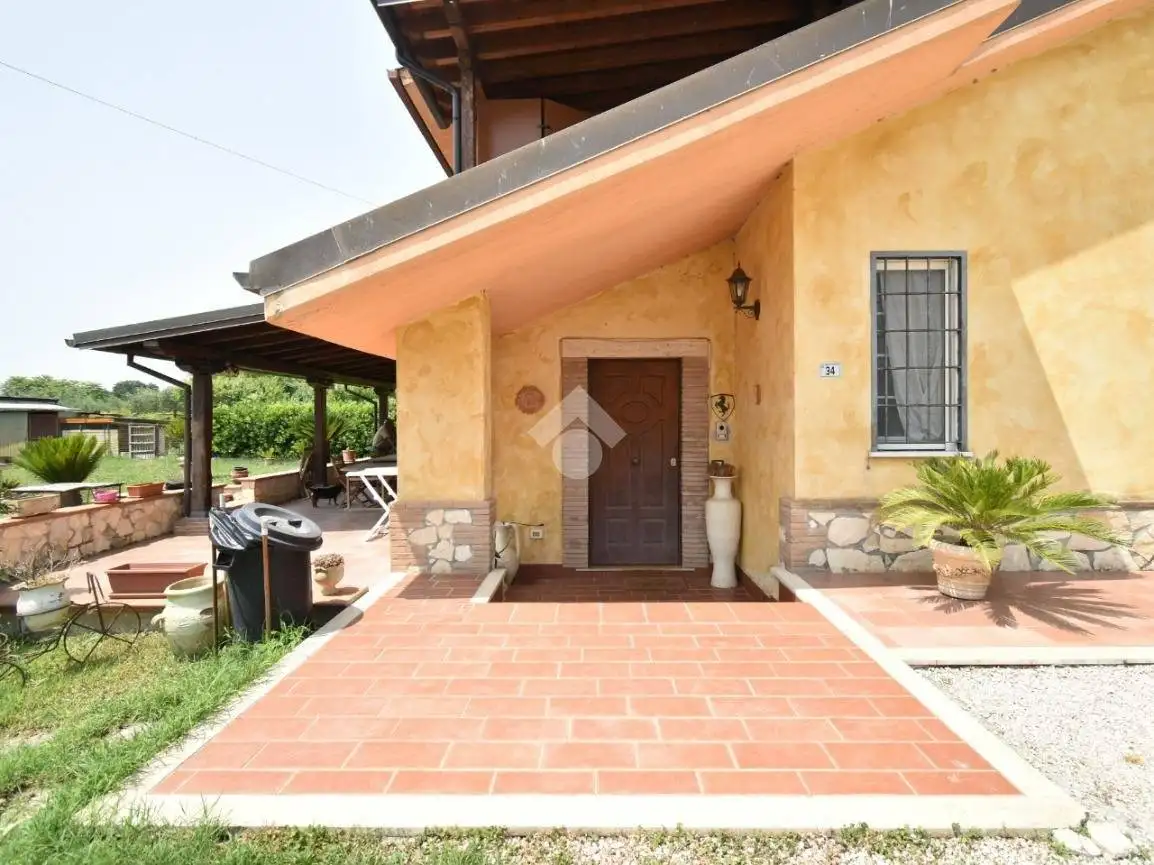 Villa in vendita a Sermoneta