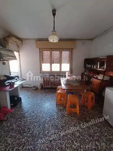 Villa all'asta via di Mezzo   31 A/B, Castelmassa - foto 5