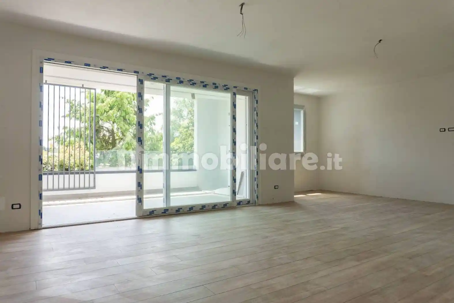 Trilocale nuovo, piano terra, Sant'Ambrogio, Seregno - foto 3