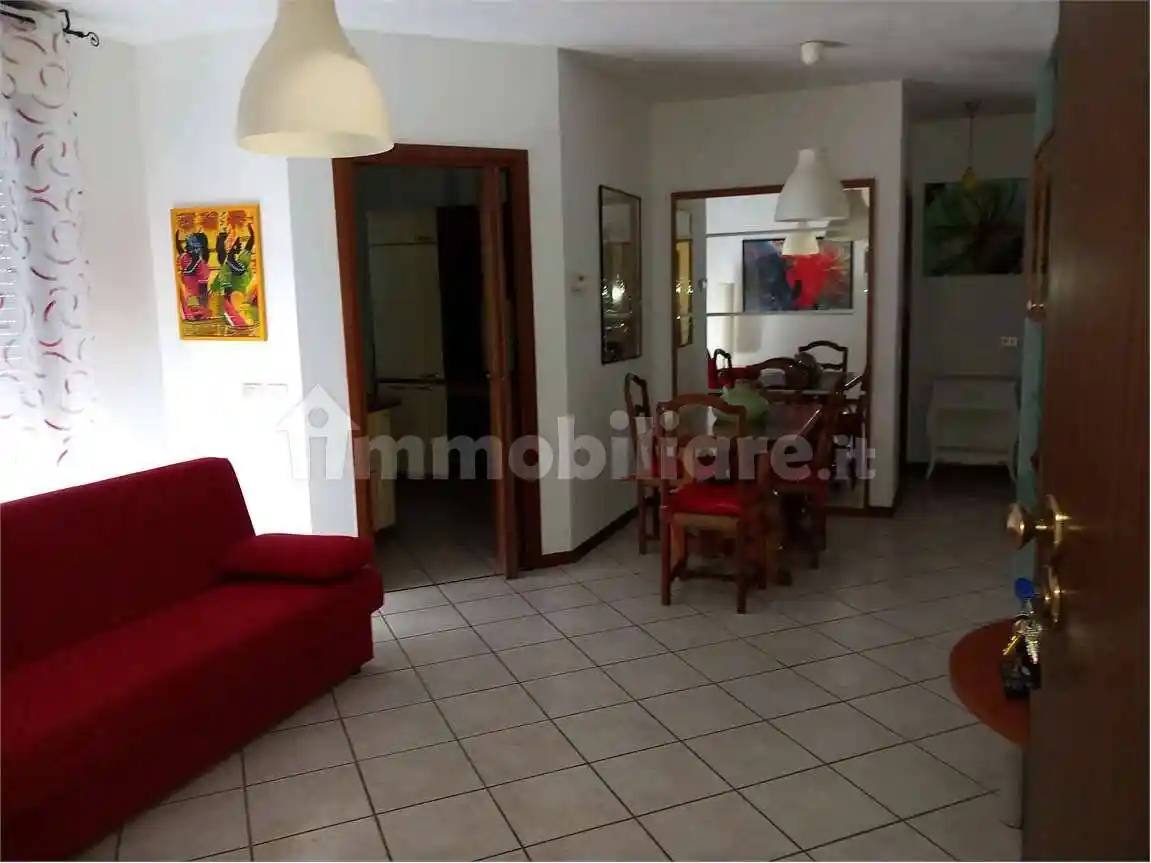 Bilocale ottimo stato, terzo piano, Via Colombo, Piacenza - foto 5