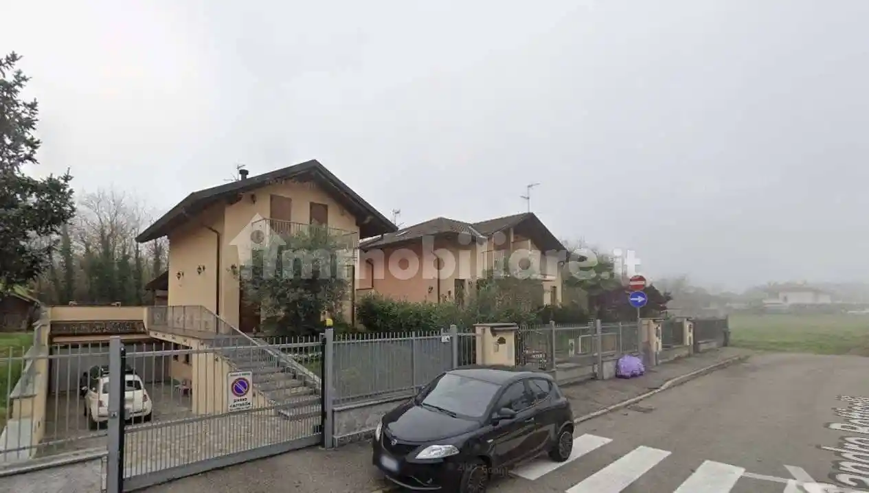 Villetta a schiera in vendita a Vanzago