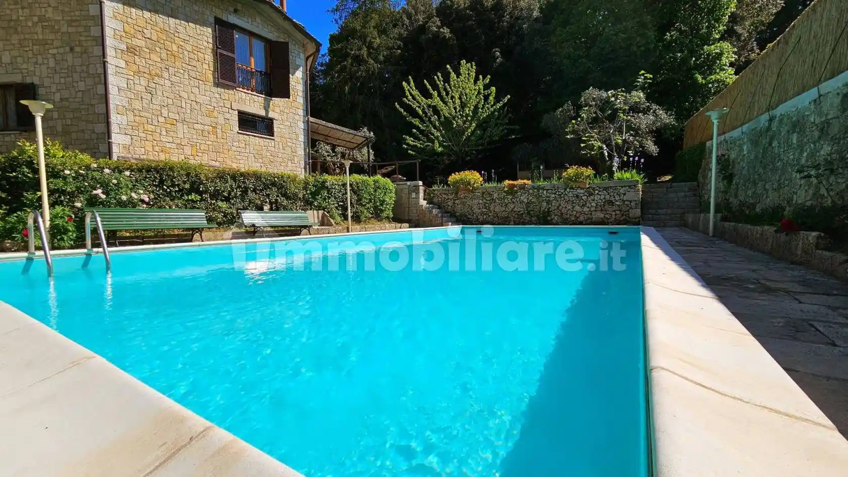 Villa in vendita a Cetona