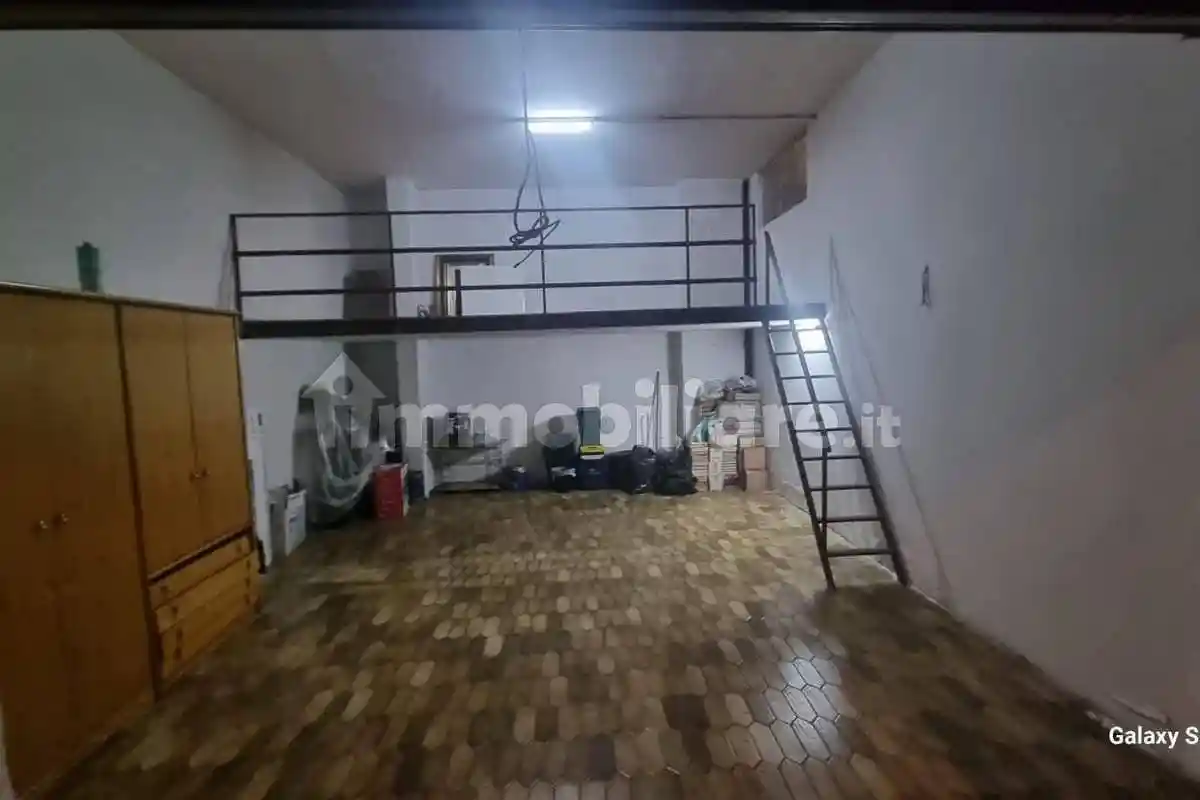 Appartamento via Giovanni Battista 34, Emanuele II, C. Colombo, Morelli e Silvati, Avellino - foto 3