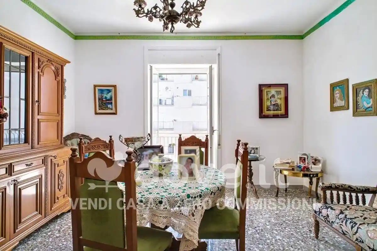 Appartamento in vendita a Taranto