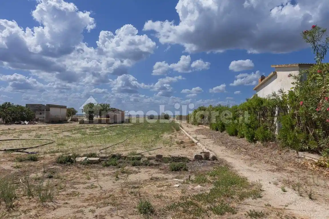 Rustico - Casale in vendita a Margherita di Savoia