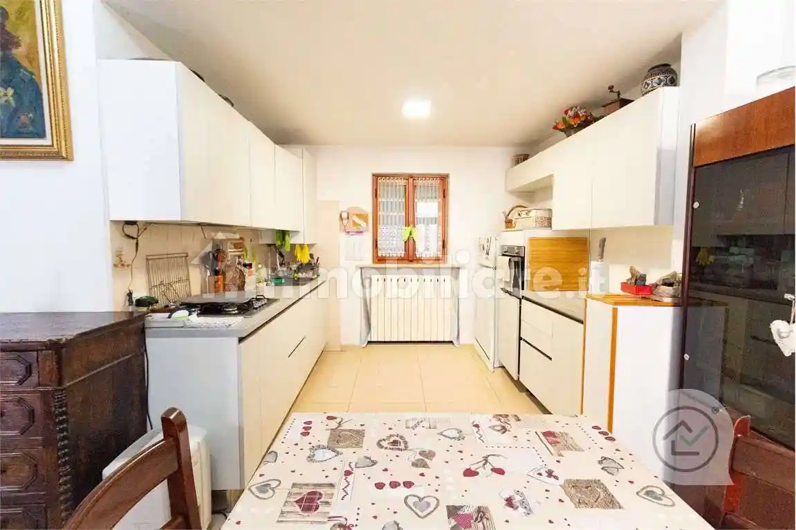 Terratetto unifamiliare via Torino, 46, Casorate Sempione - foto 4