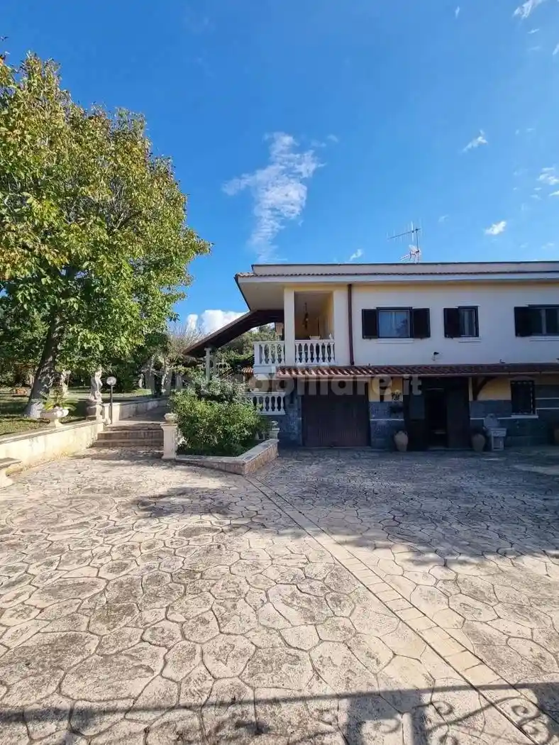 Villa unifamiliare via Spluga, 1, Casalazzara - Torre Bruna, Aprilia - foto 3