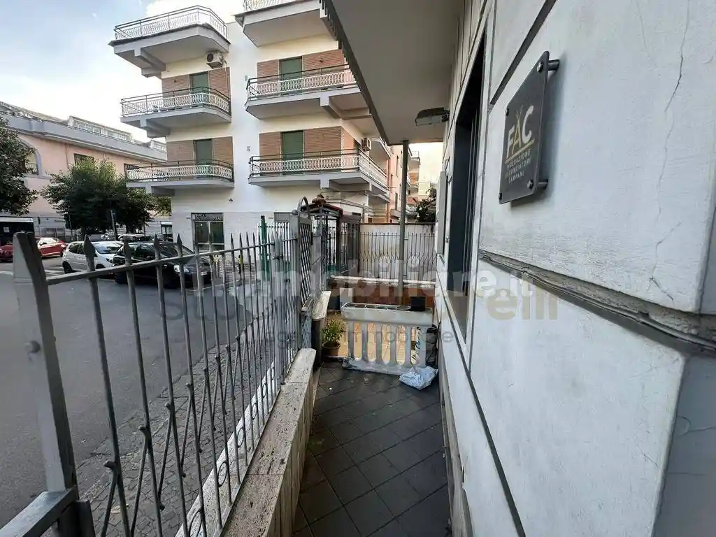 Quadrilocale piazza Antonio Gramsci, Centro Storico, Giugliano in Campania - foto 3