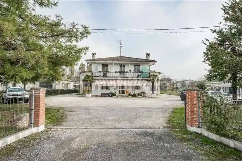 Appartamento in vendita a Fiscaglia