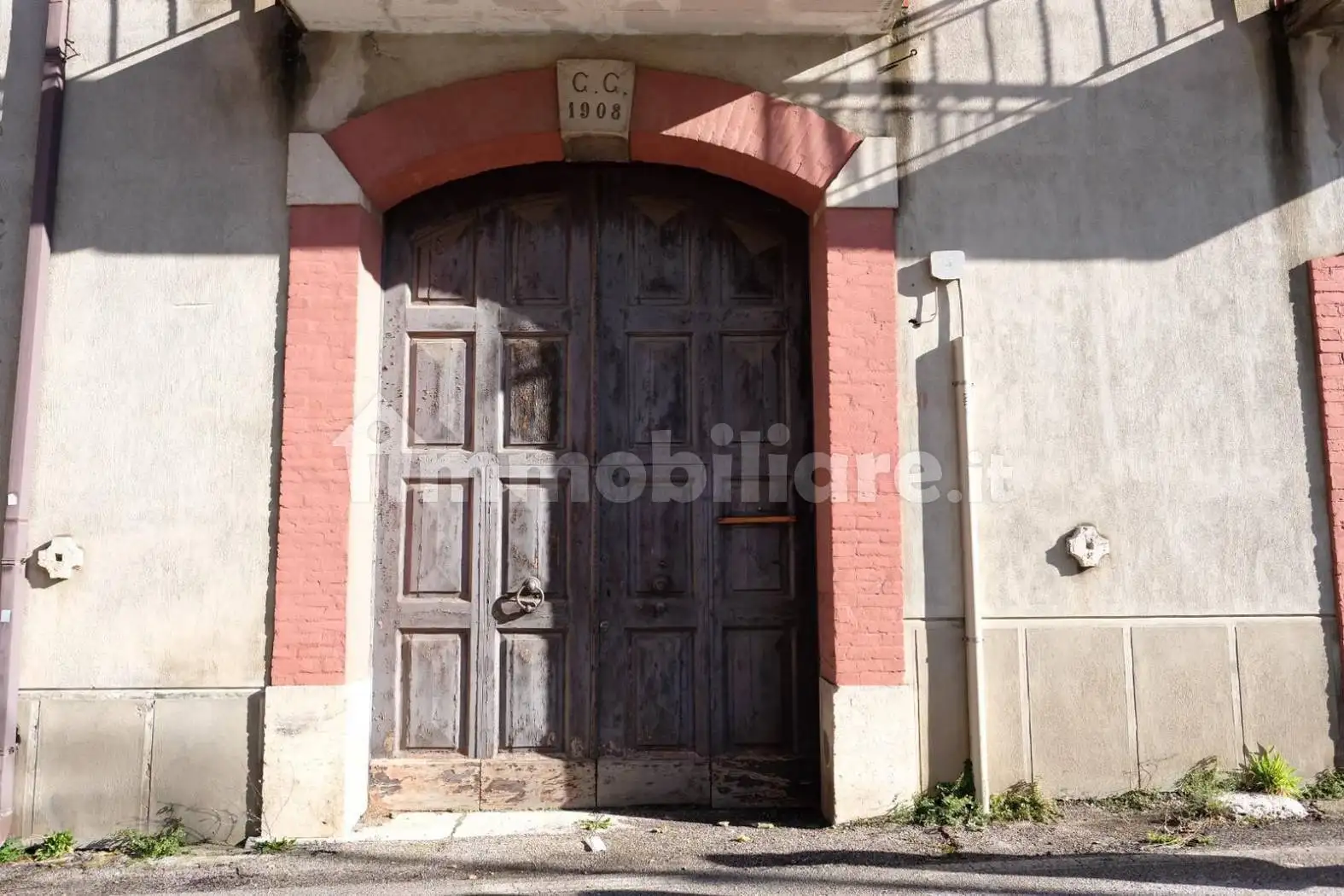 Palazzo - Edificio in vendita a Serino
