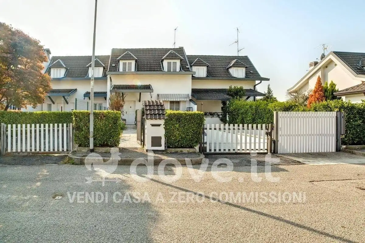 Villetta a schiera in vendita a Busnago