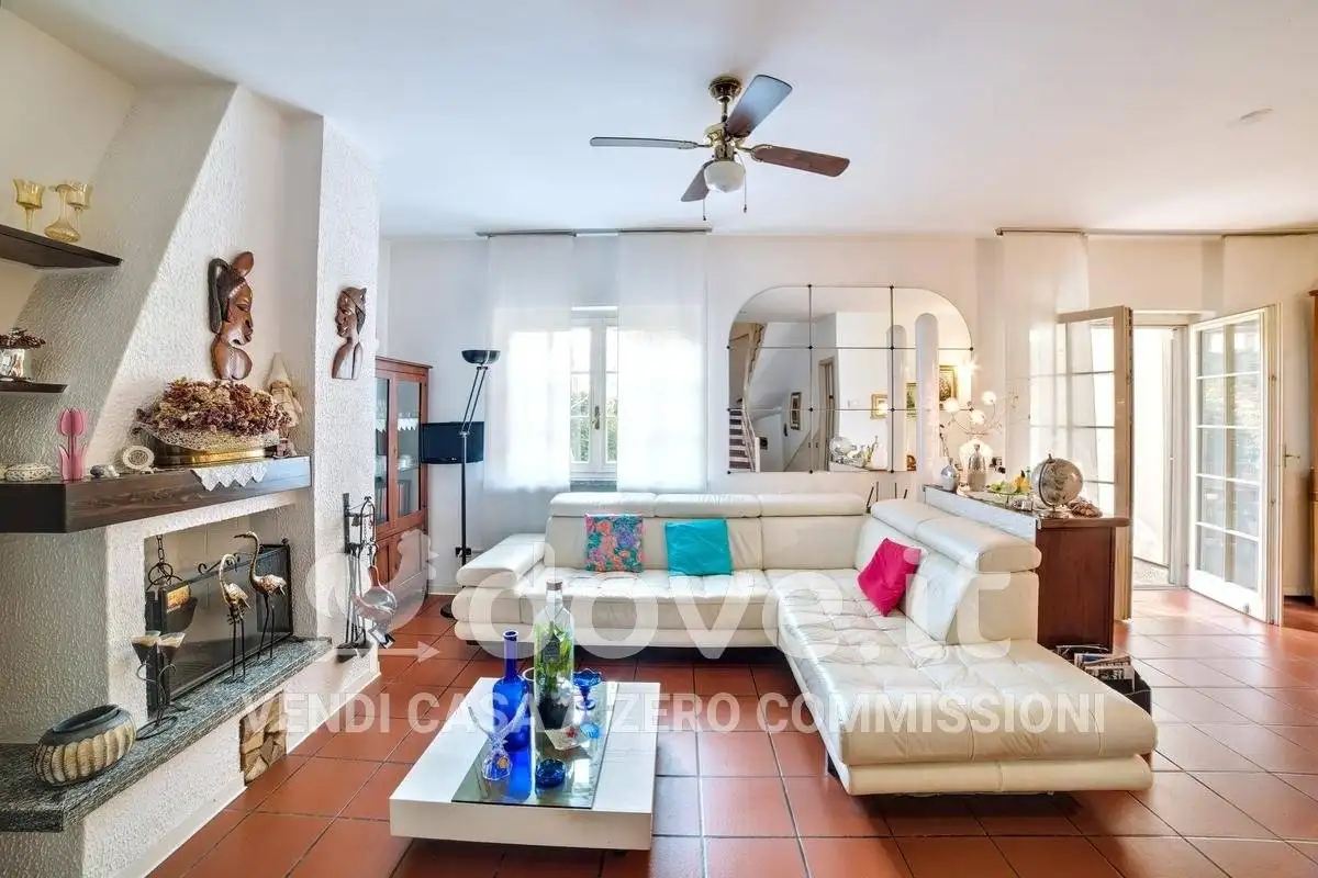 Villa a schiera 4 locali, buono stato, Busnago - foto 2